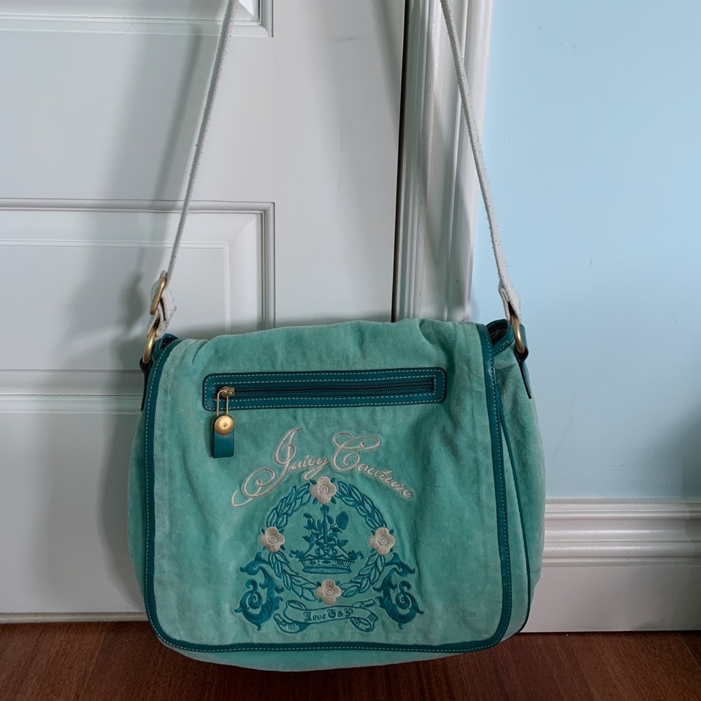 Juicy couture crossbody purse